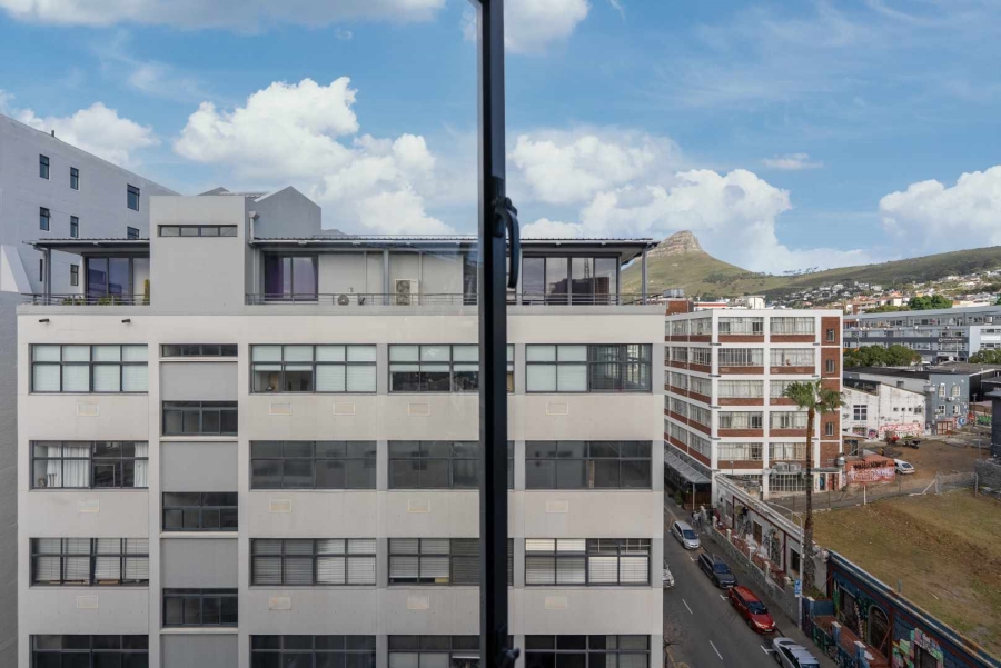 2 Bedroom Property for Sale in Cape Town City Centre Western Cape